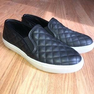 Steve Madden slip on shoes